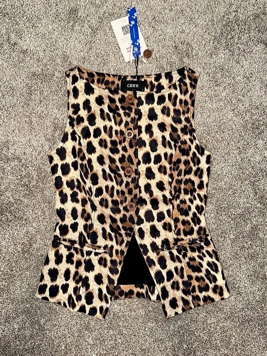 Cider Tops - CIDER leopard print vest with button-up front2